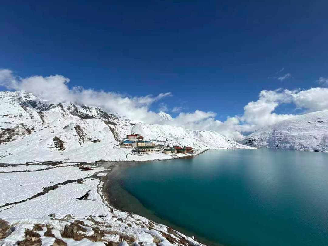 Everest Base Camp Via Gokyo Lakes Trek